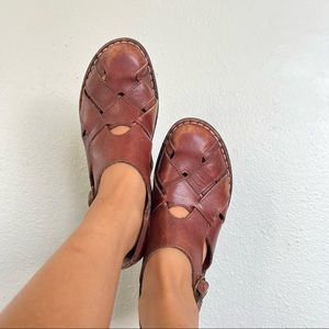 Born Leather amen Huaraches